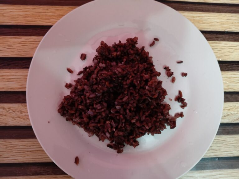 Unpolished Cooked Black Rice